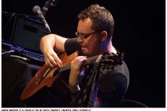 andy-mckee_la-cigale_19-10-2012_5678_938