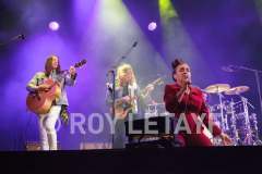 Catherine-Ringer-chante-Les-Rita-Mitsouko-Grand-Gaou-Ferstival-01-08-2021-GuitareTV-16