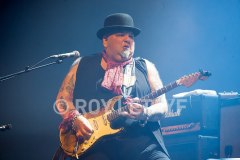 Popa-Chubby-25-ans-de-carriere-Olympia-2015-GuitareTV-11