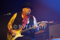 Popa-Chubby-25-ans-de-carriere-Olympia-2015-GuitareTV-15