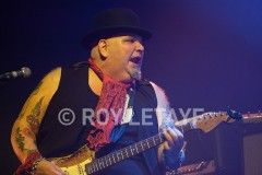 Popa-Chubby-25-ans-de-carriere-Olympia-2015-GuitareTV-22