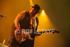 Popa-Chubby-25-ans-de-carriere-Olympia-2015-GuitareTV-24