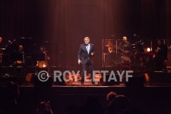 Salvatore-Adamo-Le-Grand-Rex-2015-GuitareTV-01