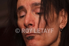 steve-vai_guitaretv_5293