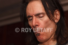 steve-vai_guitaretv_5298