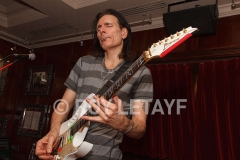 steve-vai_guitaretv_5343
