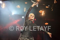 The-Cranberries-Zenith-Paris-2012-GuitareTV-10