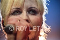 The-Cranberries-Zenith-Paris-2012-GuitareTV-38